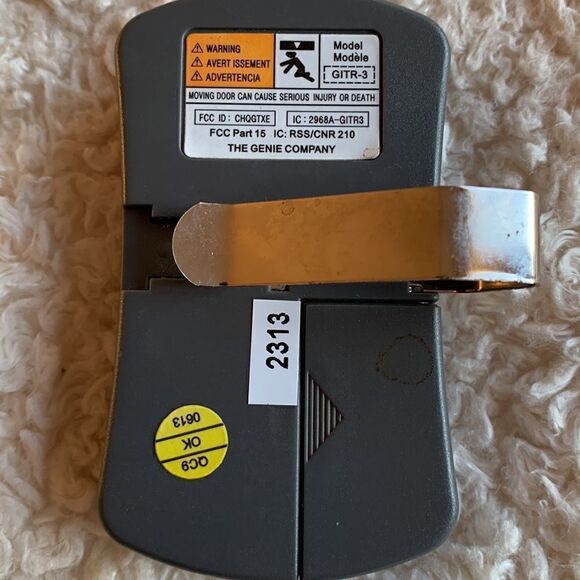 Pre-owned OEM Genie GITR-3 (3-Button) Overhead Garage‎ Door Opener Remote GITR-3 - Picture 3 of 4